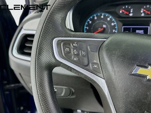 Used 2022 Chevrolet Equinox LS FWD image 15