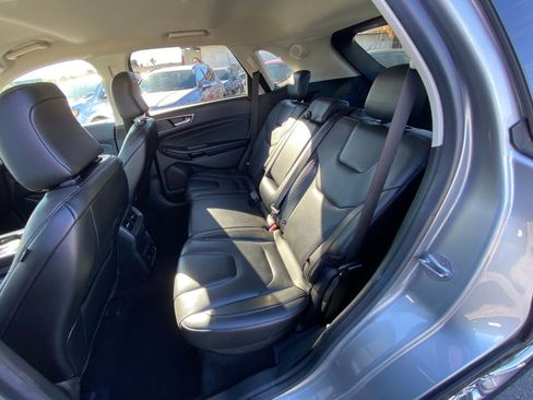 Used 2022 Ford Edge Titanium w/ Equipment Group 301A image 25