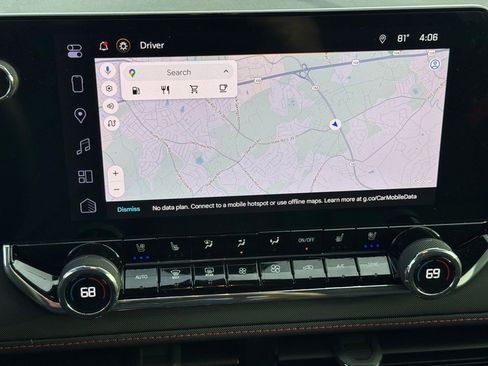 Used 2025 Chevrolet Colorado Z71 w/ Z71 Convenience Package 2 image 19