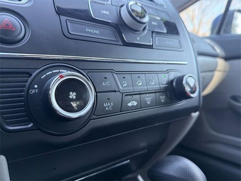 Used 2015 Honda Civic LX image 19