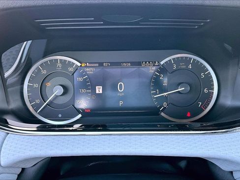 Certified 2023 Land Rover Range Rover Evoque R-Dynamic S AWD/4WD image 13