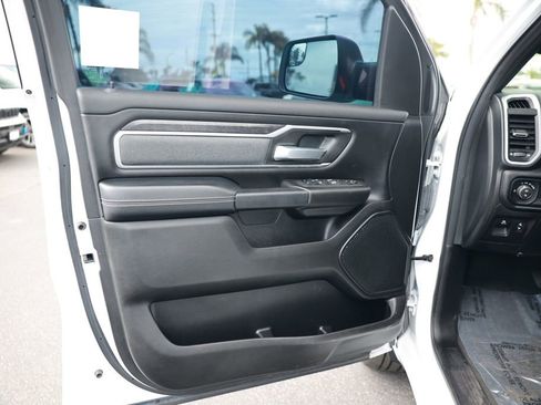 Used 2022 RAM 1500 Big Horn AWD/4WD image 16