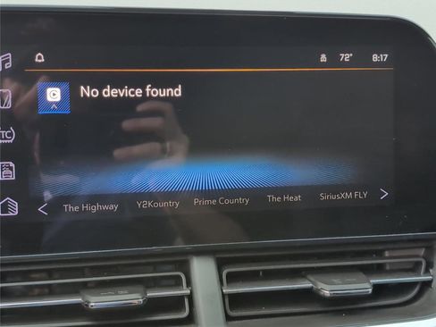 Used 2024 Chevrolet Trax RS w/ Sunroof Package image 23