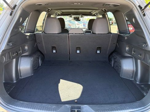 Certified 2025 Subaru Forester Premium AWD/4WD image 29