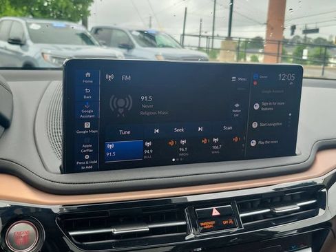Used 2025 Acura MDX FWD w/ Technology Package image 21