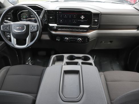 Used 2023 GMC Sierra 1500 Elevation AWD/4WD image 7