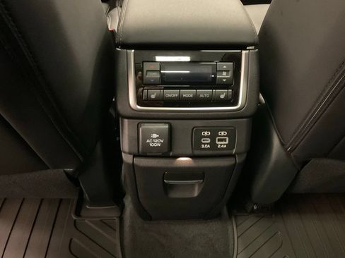 New 2026 Subaru Ascent Touring w/ Popular Package #2 AWD/4WD image 33