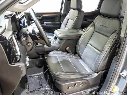 Used 2024 GMC Sierra 1500 Denali AWD/4WD image 9