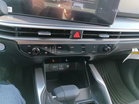 New 2026 Kia Sorento LX image 22