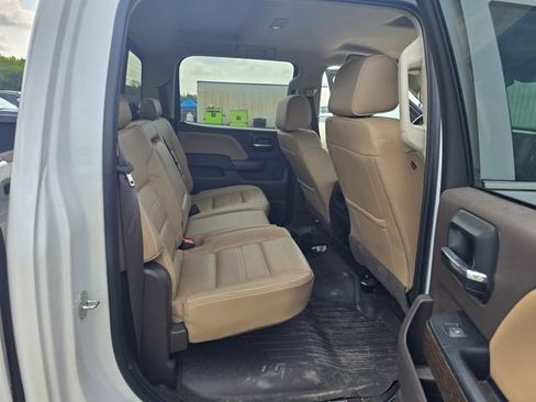Used 2019 GMC Sierra 2500 Denali w/ Duramax Plus Package AWD/4WD image 33