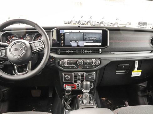 New 2025 Jeep Gladiator Rubicon w/ Convenience Group image 9