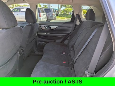 Used 2015 Nissan Rogue SV AWD/4WD image 13
