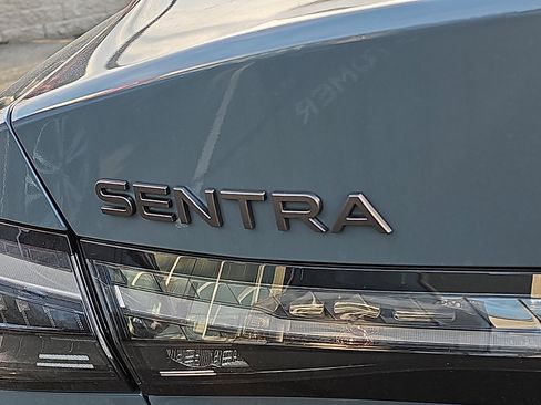 New 2026 Nissan Sentra SL w/ Floor Mat Package FWD image 23