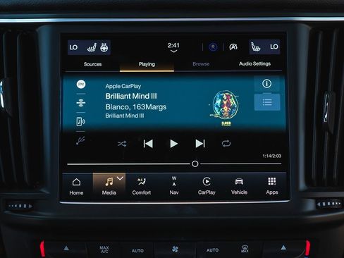 Used 2022 Maserati Levante GT image 39