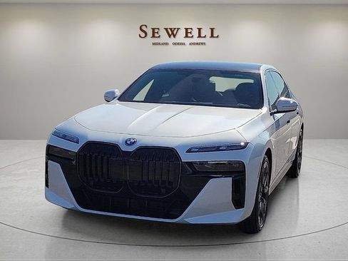 New 2026 BMW i7 xDrive60 AWD/4WD image 1