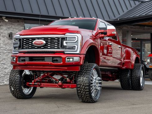 Used 2025 Ford F450 Platinum w/ Platinum Plus Package image 23