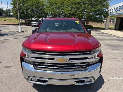 Used 2022 Chevrolet Silverado 1500 LTZ w/ LTZ Convenience Package II AWD/4WD image 10