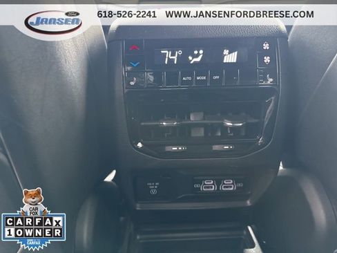 Used 2024 Jeep Grand Cherokee L Limited w/ Luxury Tech Group II image 28