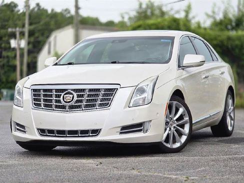 Used 2014 Cadillac XTS Premium FWD image 2