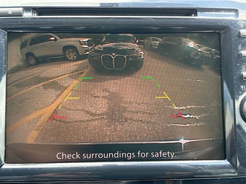 Used 2019 Nissan Murano S image 12