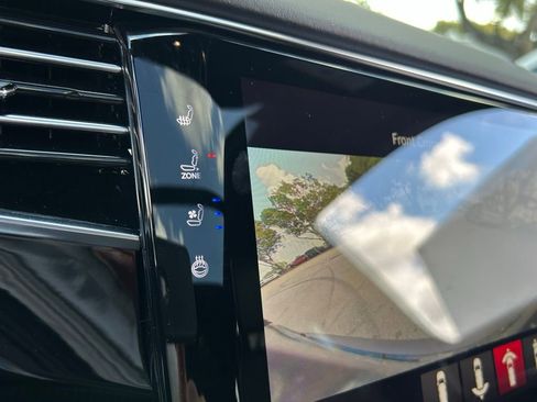 New 2026 Jeep Grand Wagoneer Summit w/ Rear Seat Video Group I image 24