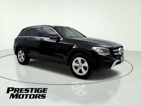 Used 2018 Mercedes-Benz GLC 300 4MATIC image 10