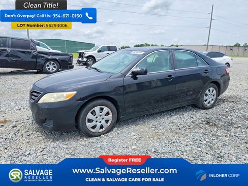 Used 2011 Toyota Camry LE FWD image 1