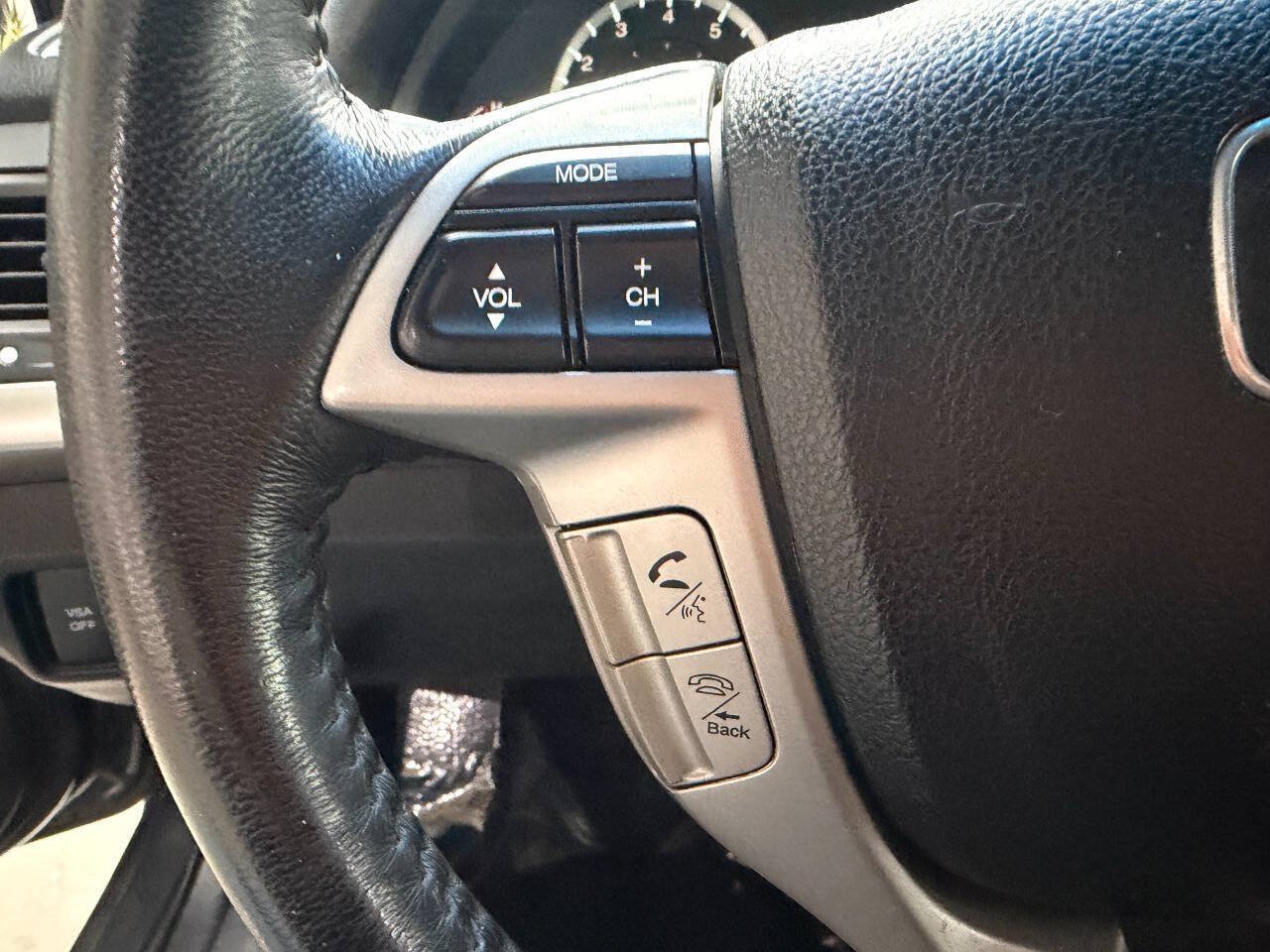 Used 2010 Honda Accord EX-L image 18