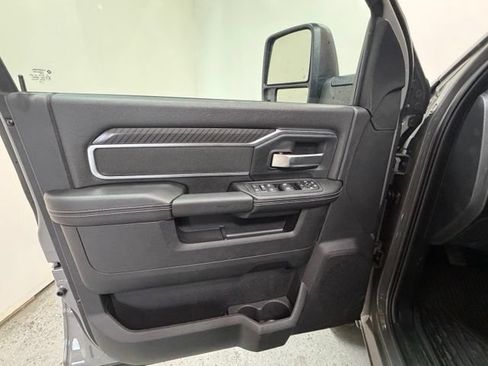 New 2026 RAM 3500 Big Horn AWD/4WD image 16