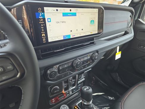 New 2026 Jeep Wrangler Unlimited Rubicon image 19