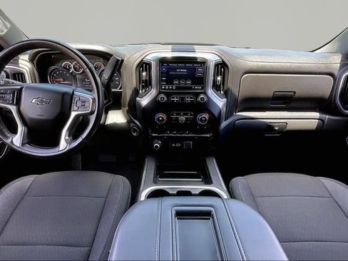 Used 2021 Chevrolet Silverado 1500 LT Trail Boss w/ Bed Protection Package AWD/4WD image 7
