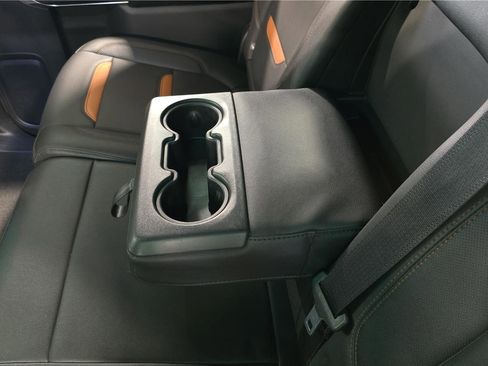 Used 2021 GMC Sierra 1500 AT4 w/ AT4 Premium Package image 19