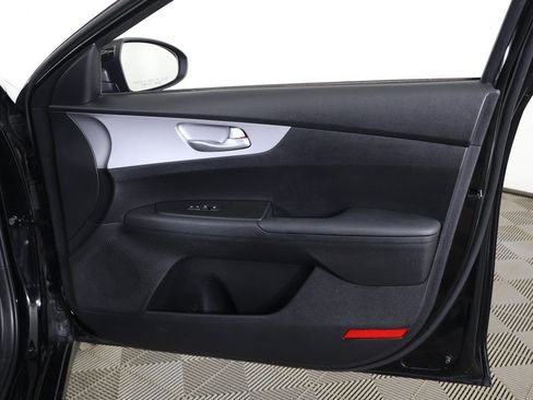 Used 2024 Kia Forte LXS image 21