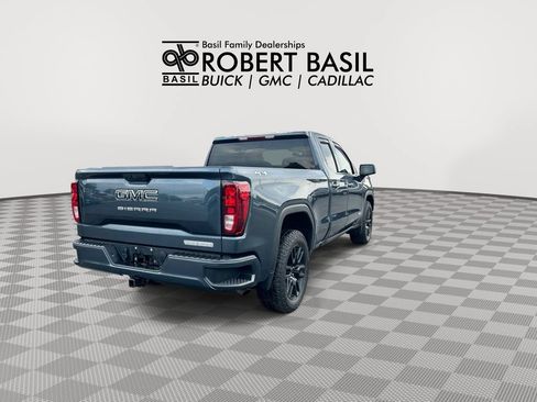 Used 2020 GMC Sierra 1500 Elevation w/ Elevation Value Package AWD/4WD image 8