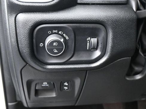 Used 2022 RAM 1500 Big Horn RWD image 16