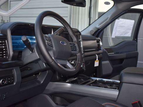 New 2025 Ford F350 Lariat w/ Lariat Ultimate Package image 15