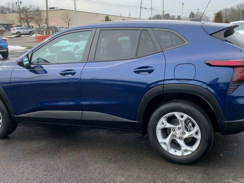 Certified 2024 Chevrolet Trax LS w/ LS Convenience Package image 6