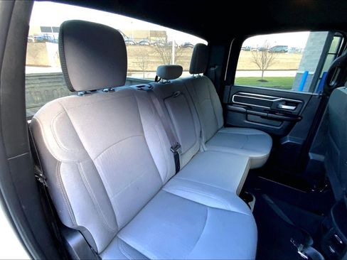 Used 2024 RAM 3500 Big Horn image 23