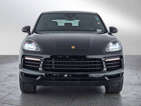 Used 2023 Porsche Cayenne Platinum Edition image 8