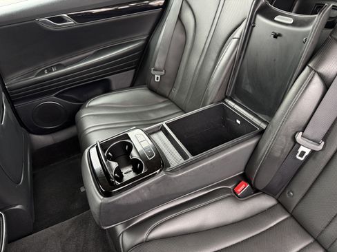 Used 2023 Genesis G80 2.5T image 40