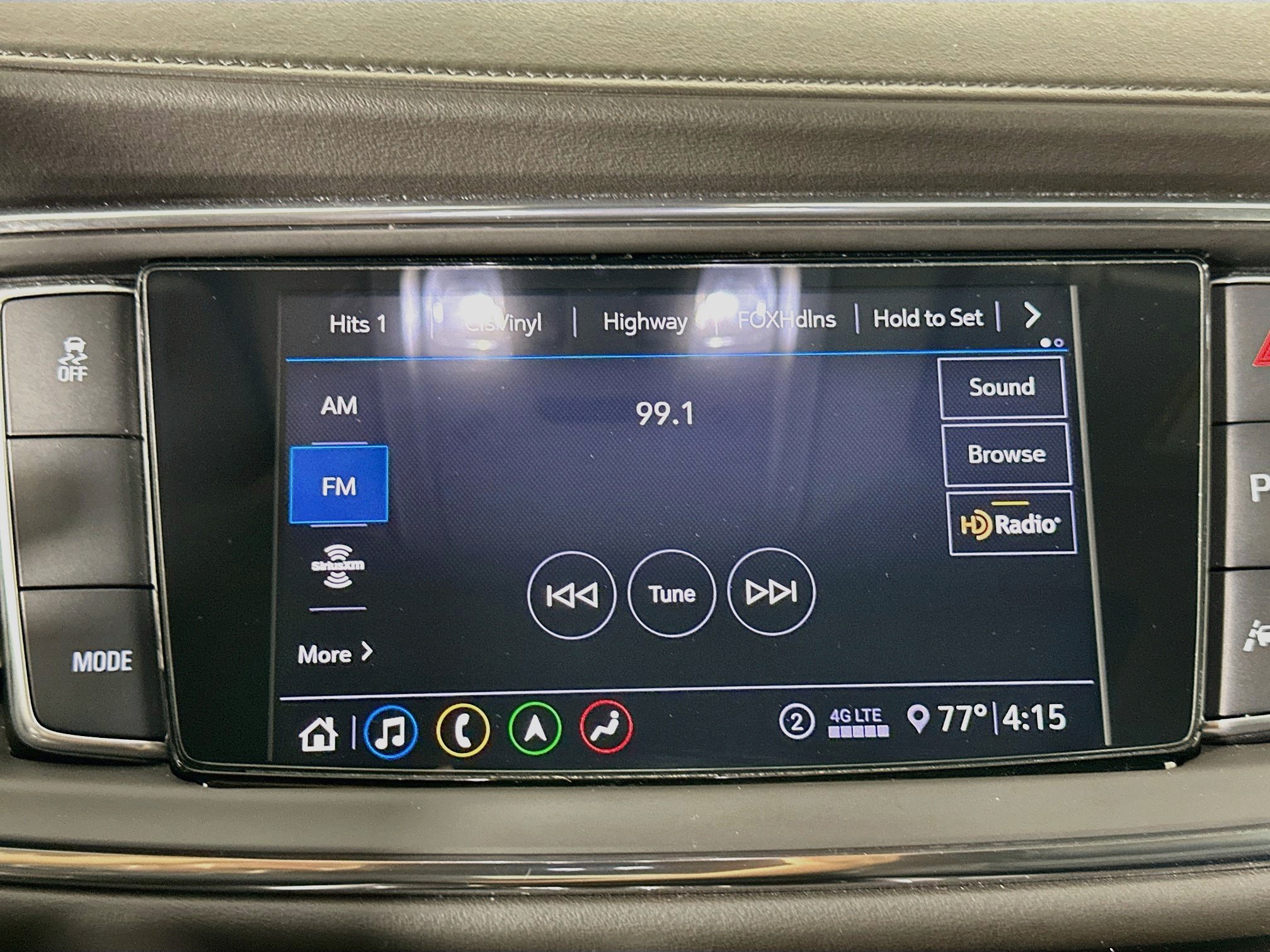 Used 2021 Buick Enclave Avenir w/ Avenir Technology Package FWD image 21