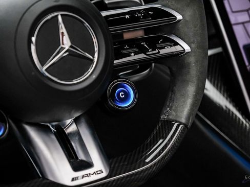 Used 2024 Mercedes-Benz SL 43 AMG image 55