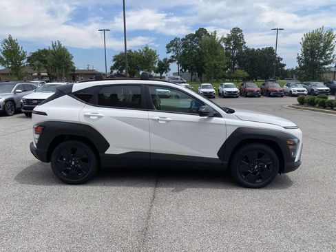 New 2027 Hyundai Kona SEL Sport FWD image 9