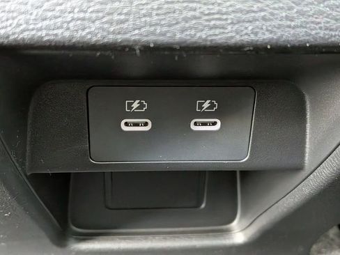 New 2026 Mitsubishi Outlander SE FWD image 18