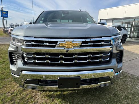 Certified 2023 Chevrolet Silverado 1500 LTZ image 2