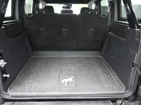 Used 2023 Ford Bronco Wildtrak AWD/4WD image 11