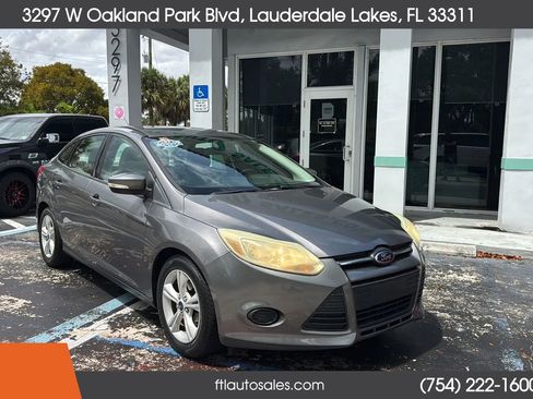 Used 2014 Ford Focus SE image 3