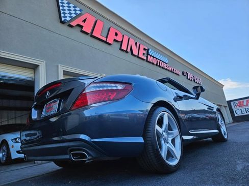 Used 2013 Mercedes-Benz SLK 250 2dr Roadster SLK 250 image 32