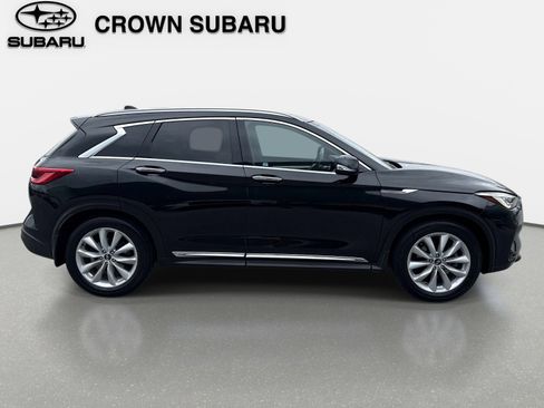 Used 2019 INFINITI QX50 Essential w/ Premium Heat Package AWD/4WD image 4