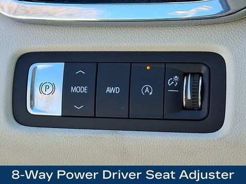 Used 2026 GMC Acadia Denali w/ Super Cruise Package image 9